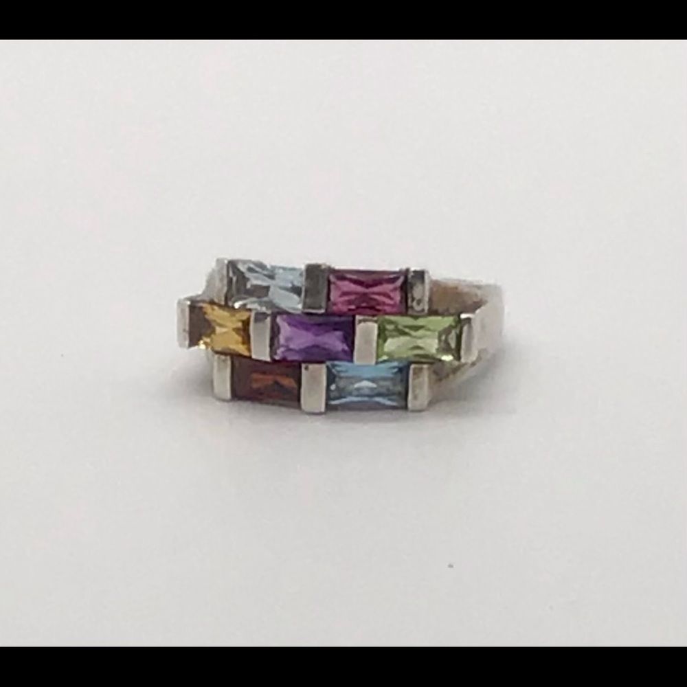 Sterling Silver Ring with 7 Gemstones‎